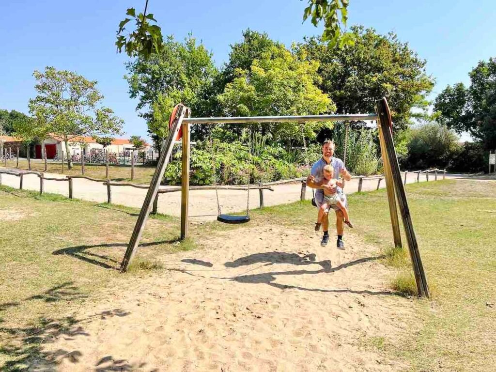 La Garangeoire swings