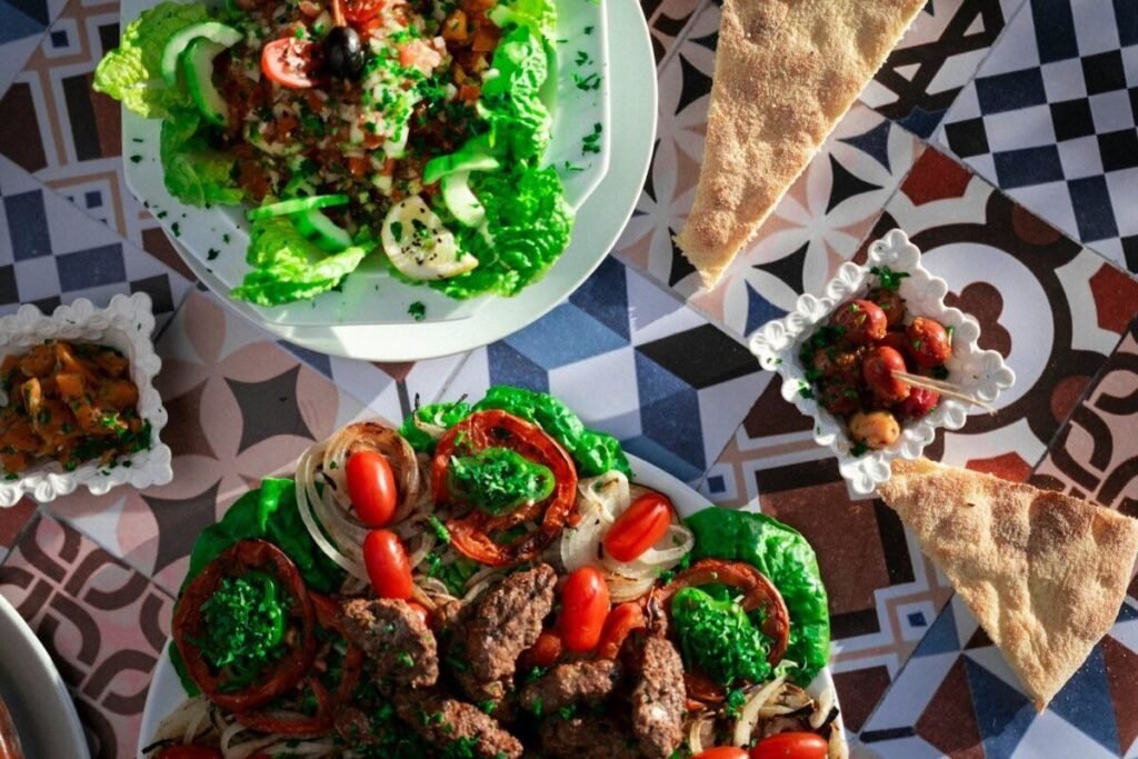 Moroccan falafel salad 